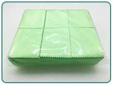 100pcs cleaning cloth in an OPP bag