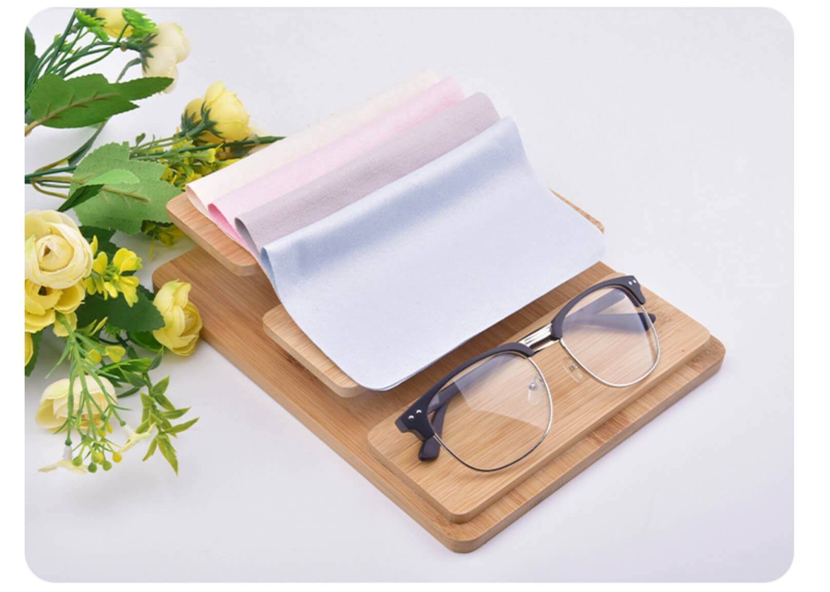 YW057 Hard Eyeglass Case